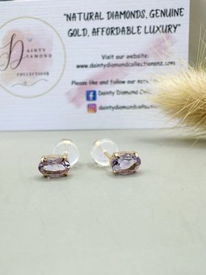 0.80 ct Pink Amethyst Stud YG