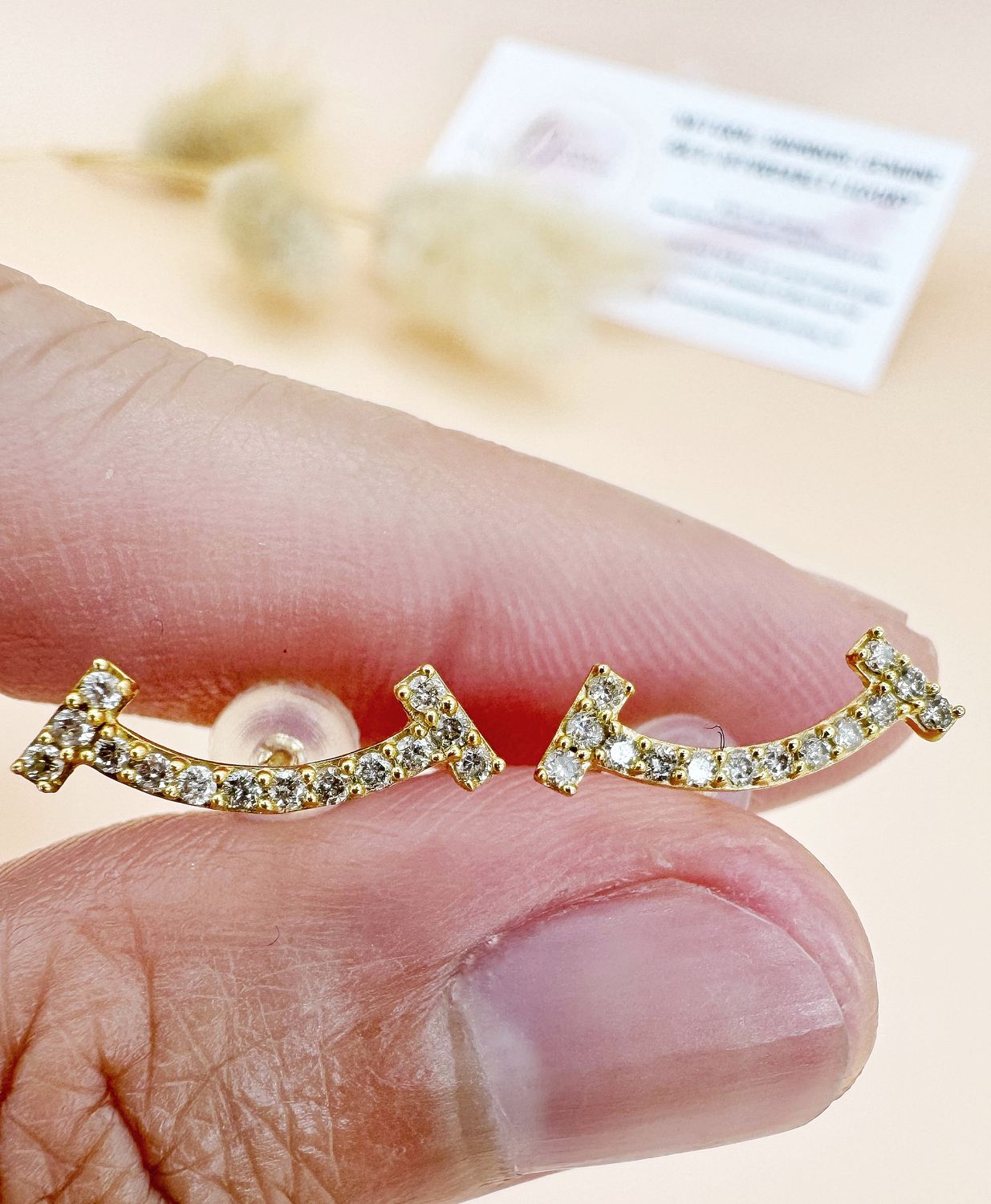 0.20 tcw Happy Earring YG
