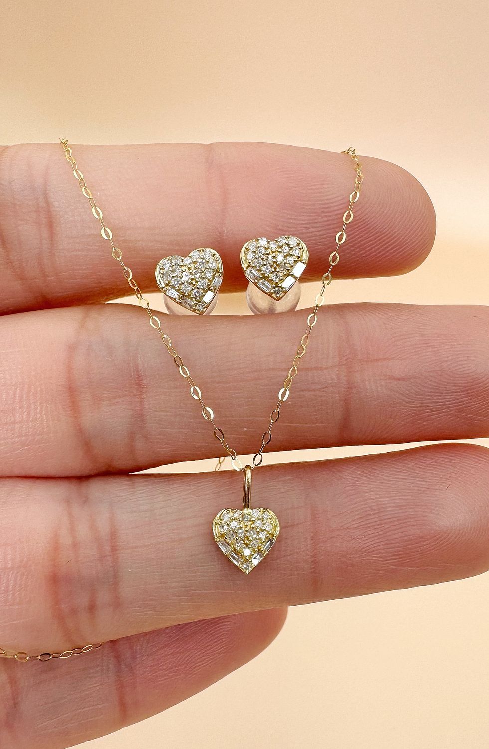 0.24 tcw Lina Heart Set Yg