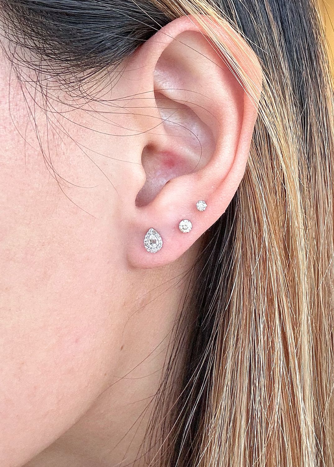 0.16 tcw Pear Selena Stud in 18k WG