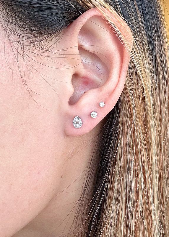 0.16 tcw Pear Selena Stud in 18k WG
