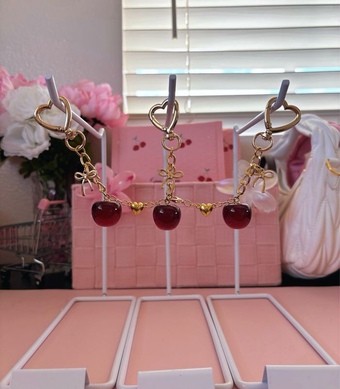 ✨NEW Gold Matching Trio Cherry Bag Charm Set (3 ppl)✨