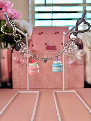 NEW Silver Matching Mini Macaron Cake Bag Charm Keychain Set