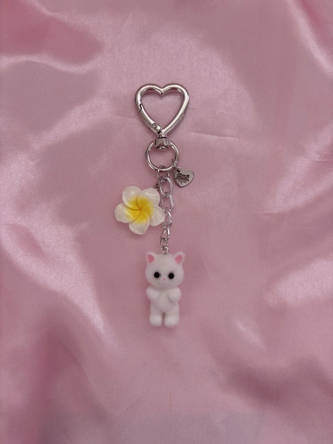 NEW Silver White Kitty Flower Bag Charm Keychain