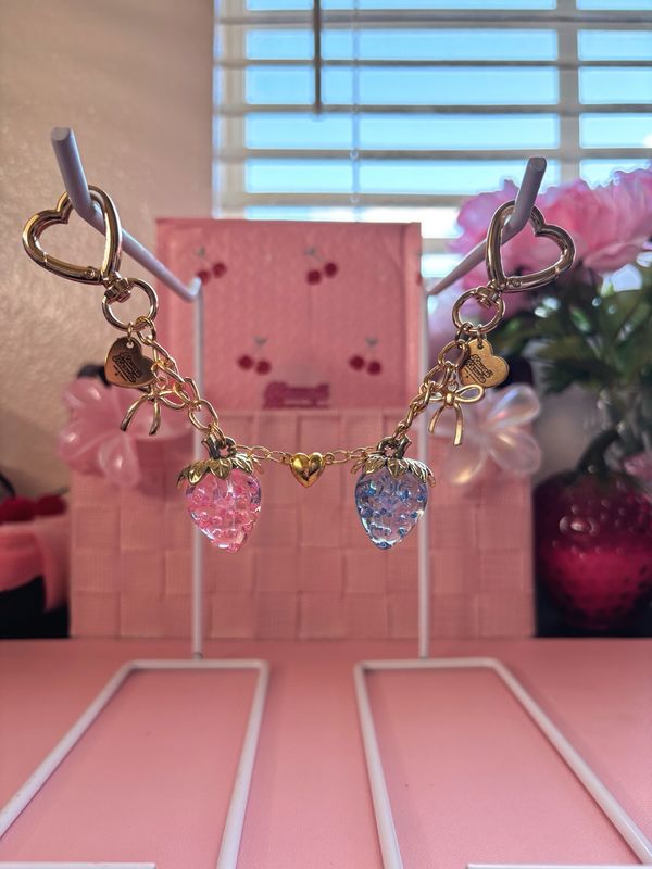✨NEW Gold Pink &amp; Blue Matching Strawberry Heart Connecting Bag Charm Keychain Set