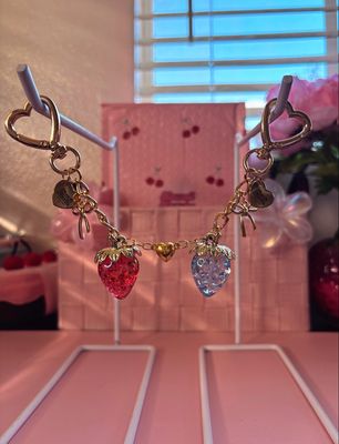 ✨NEW Gold Red &amp; Blue Matching Strawberry Heart Connecting Bag Charm Keychain Set