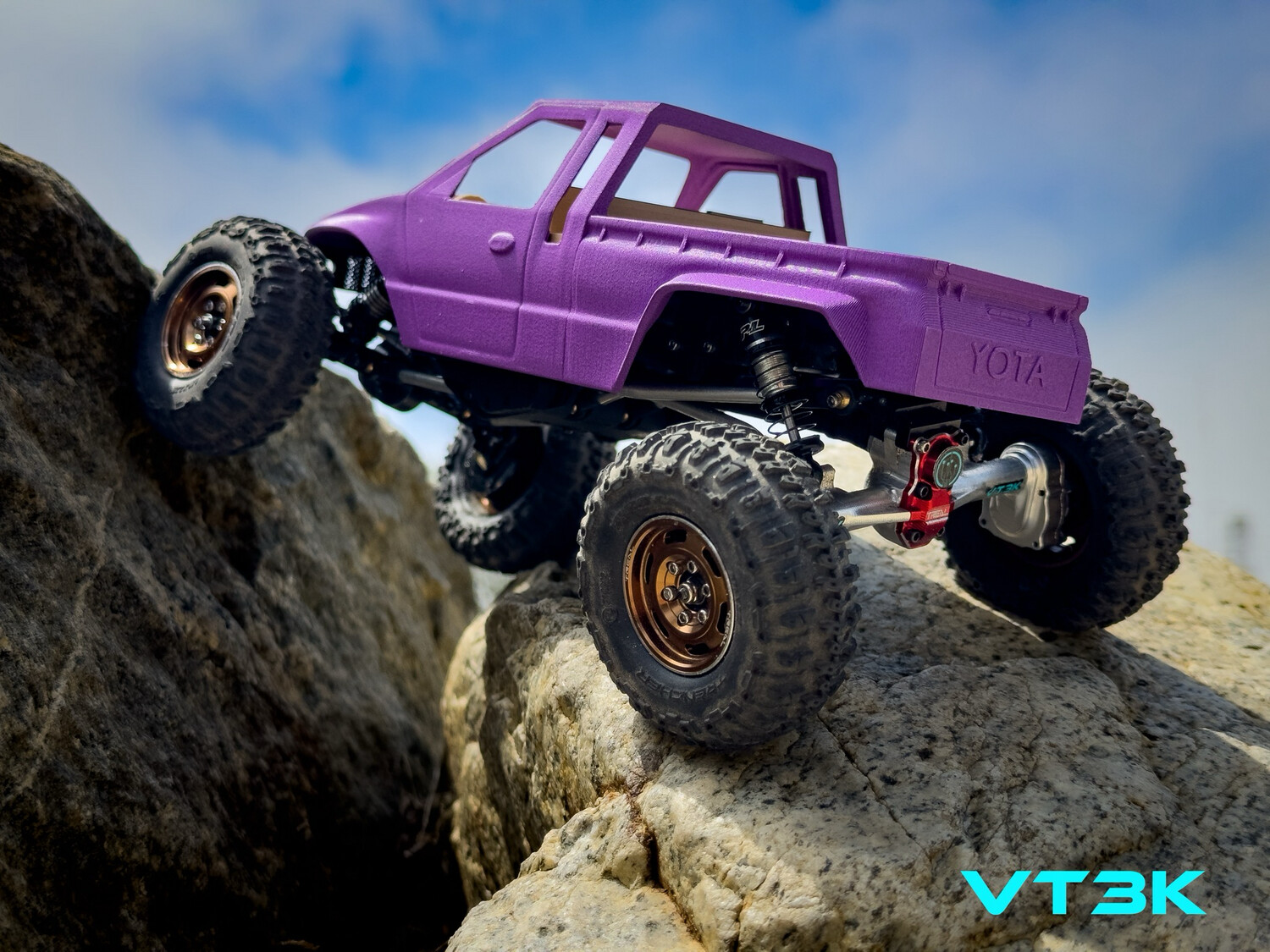 Yota 1/24 Scale Xtra Cab