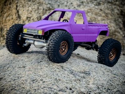 1/18 EVO Yota