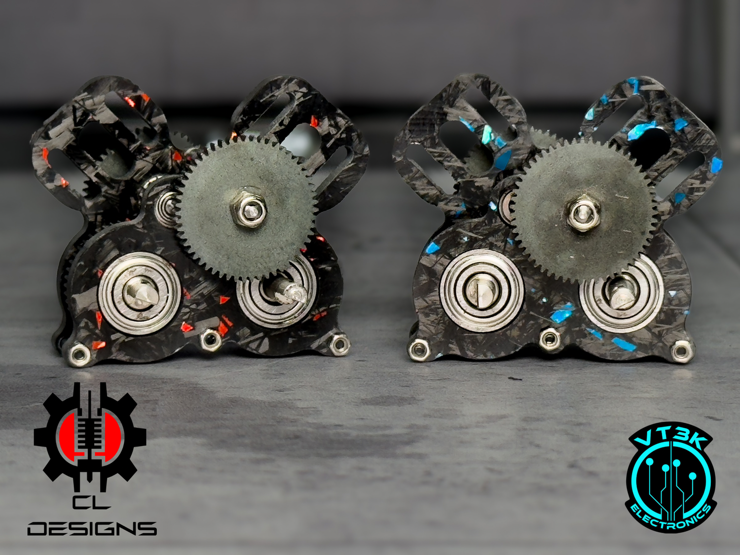 Red 1/24 Dual Transmission Collab With CL Design