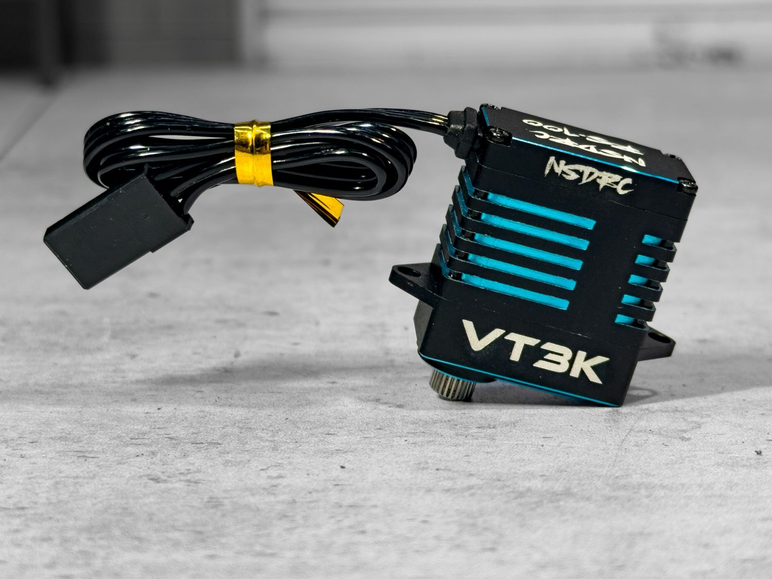 SPECIAL EDITION VT3K Teal RS100 SERVO & HORN