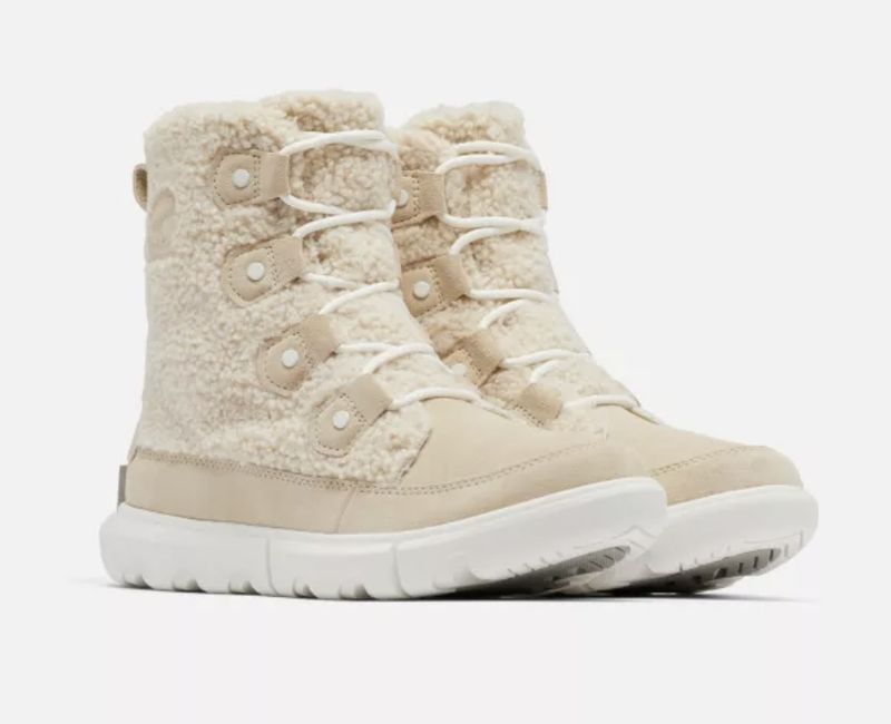 Sorel explorer next Joan cozy