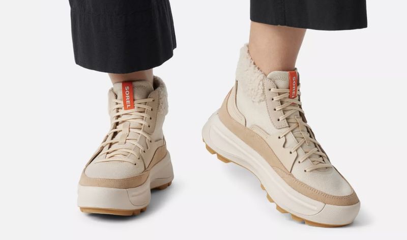 Sorel ona 503 mid cozy