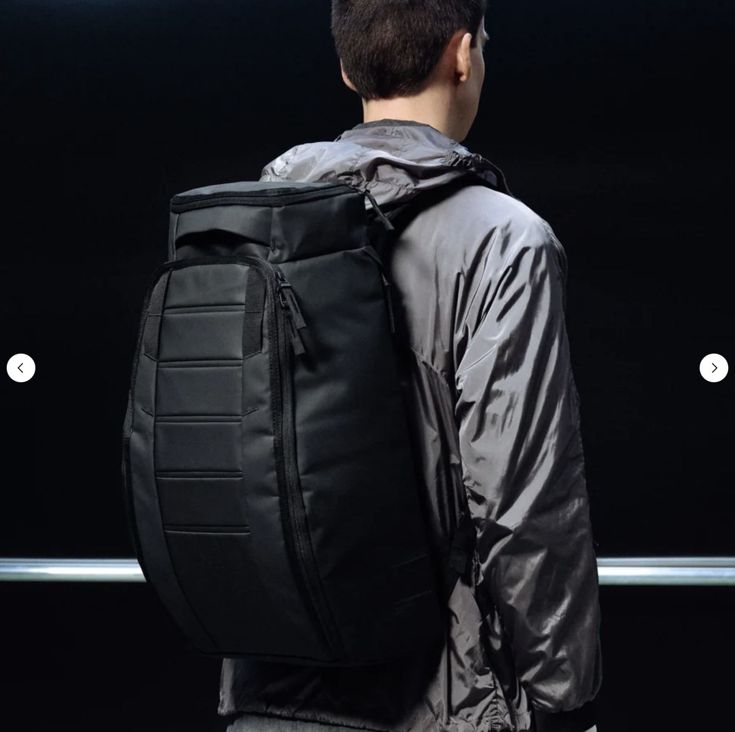 Hugger Backpack 30L, Colour: Black Out