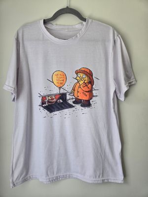 Horror Themed: The Simpsons &quot;We all float down here&quot; (scene from IT with Krusty the Klown) Graphic T-Shirt Men&#39;s Large White - E