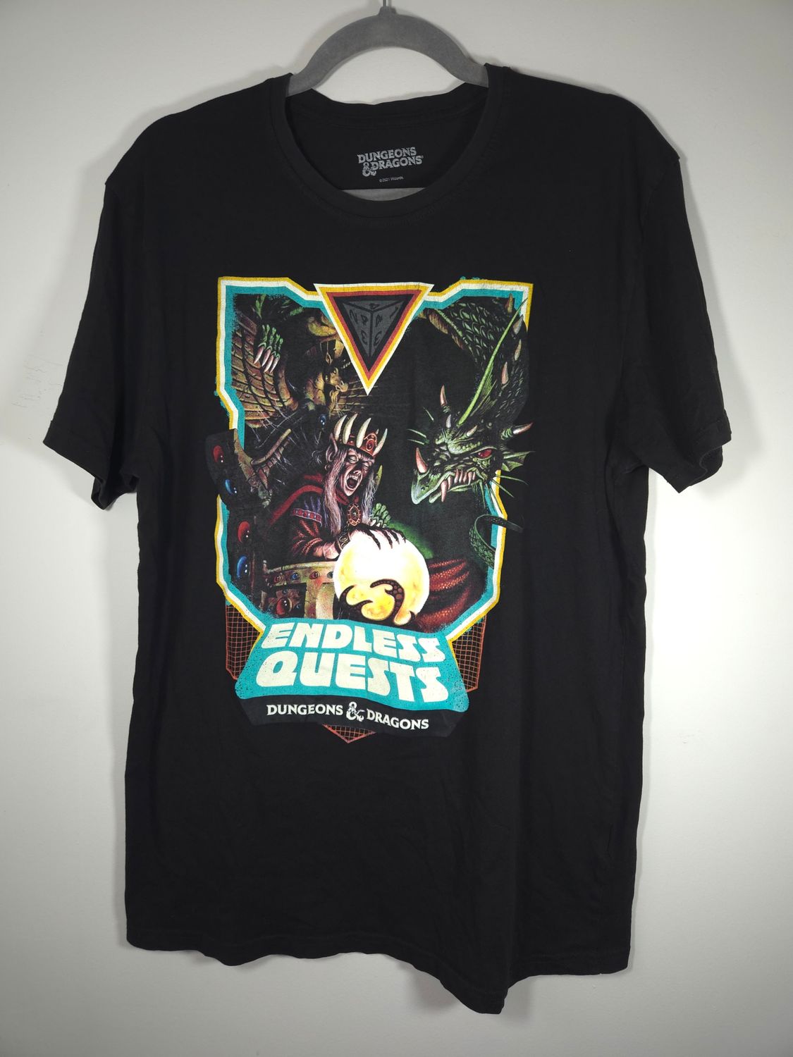 Dungeons and Dragons &quot;Endless Quests&quot; Men&#39;s Large Graphic T-Shirt Black - VG