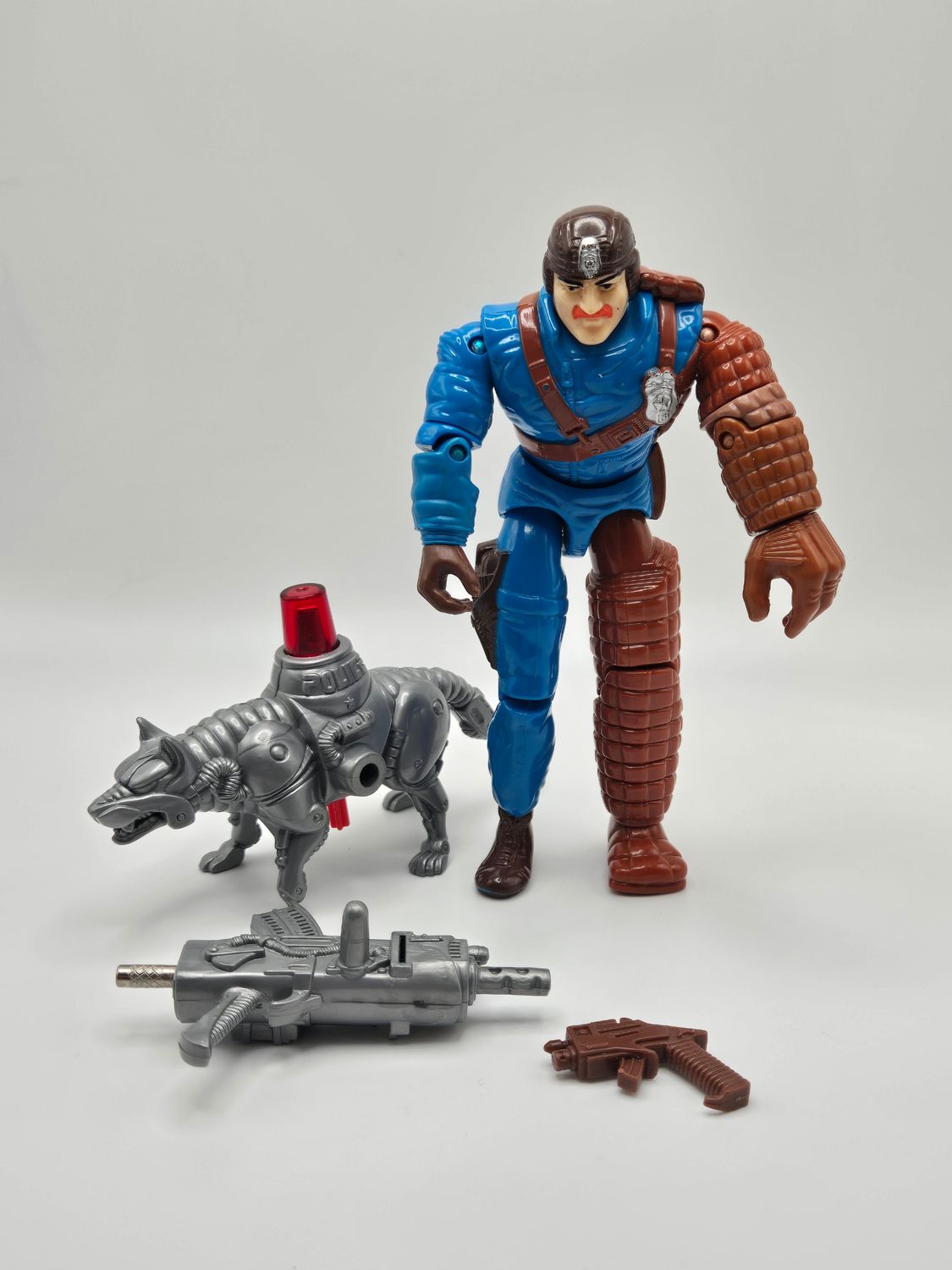 1988 Officer Bowzer and Blitz (complete) COPS &#39;n Crooks action figure Hasbro