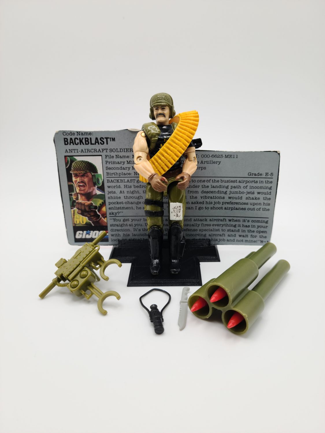 1989 Backblast (complete with file card) vintage action figure G.I. Joe Hasbro