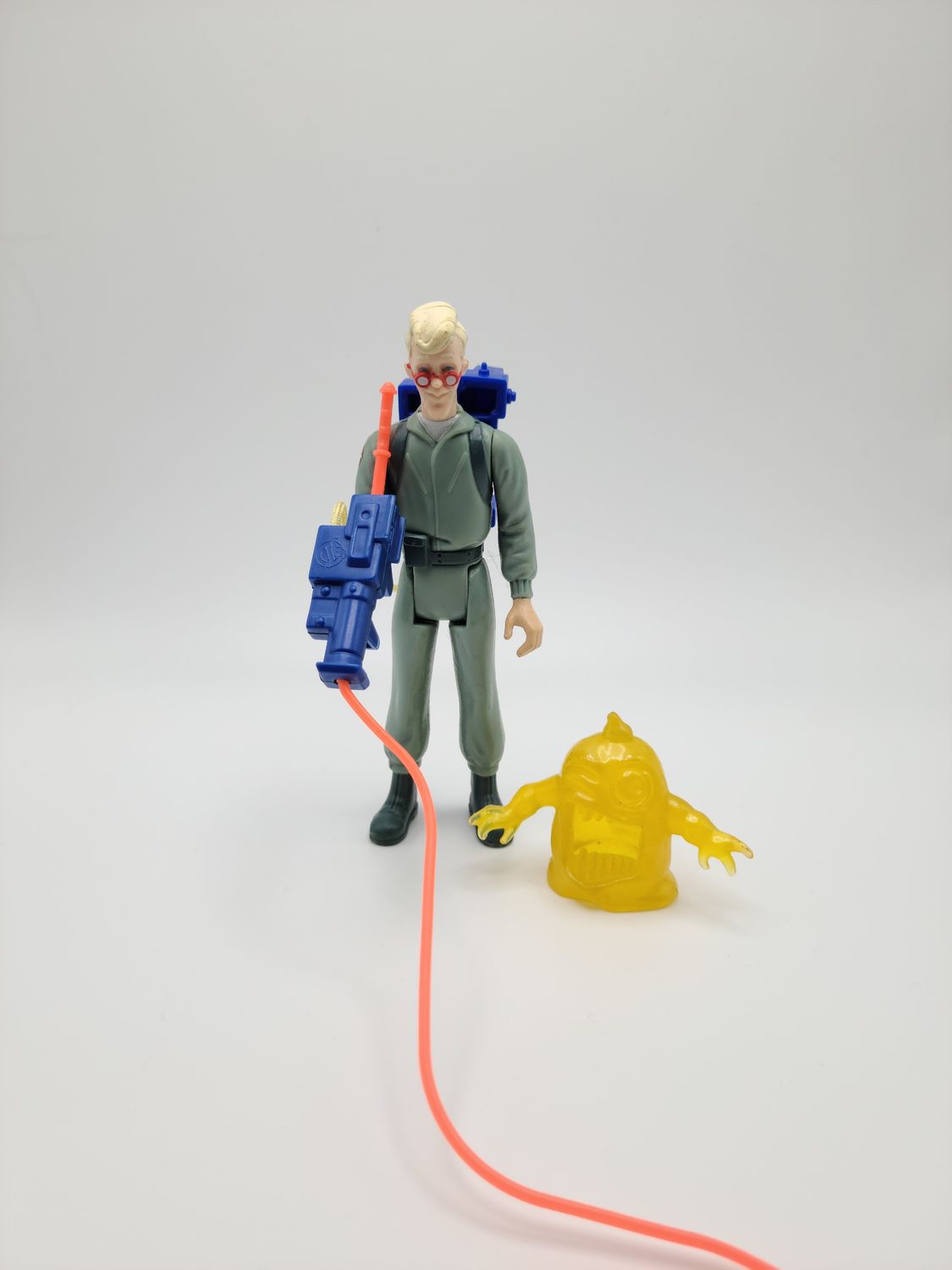 1984 Egon Spengler and Gulper Ghost (complete) vintage action figure Ghostbusters Kenner