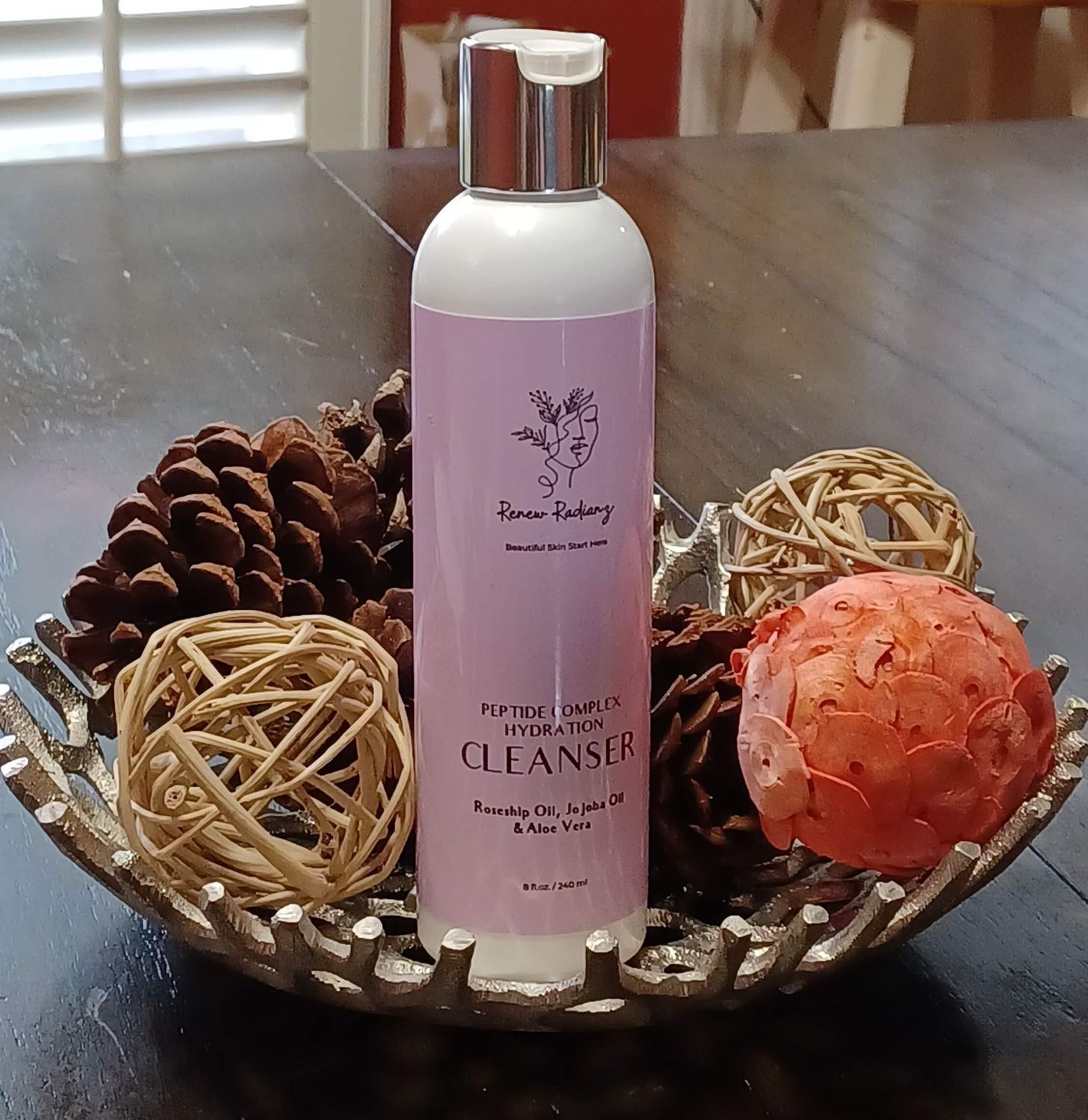 Peptide Complex Hydrating Cleanser