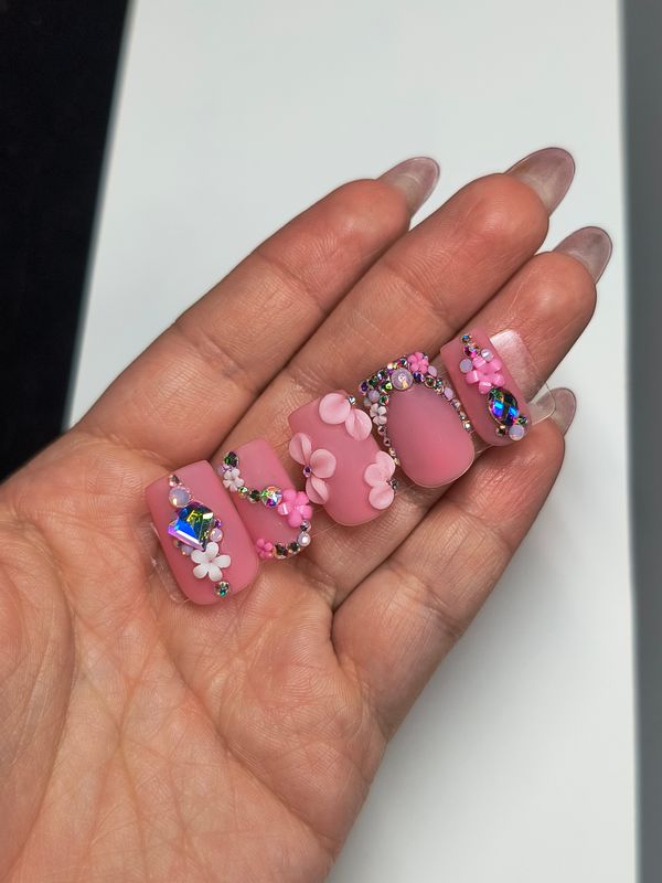 Matte| Pink| 3D flowers| Rhinestones| Spring| Gel Press ons