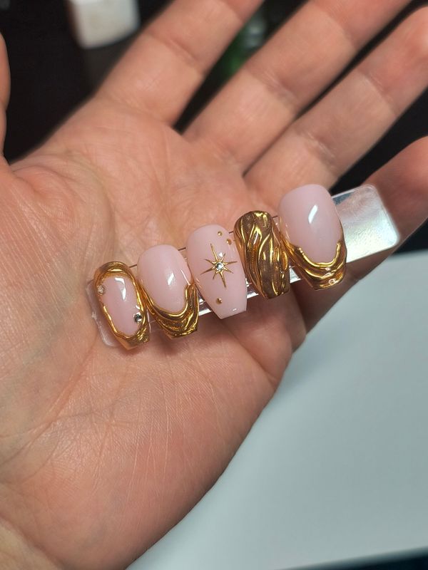 Celestial| Gold Chrome| 3D Textured| Gel Press ons