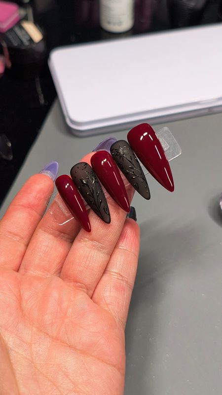 Twilight Thorns| Matte| 3D Florals| Wine| Sheer Black| Gel Press Ons