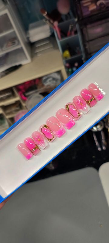 Pink| Gold Chrome|Aura| 3D Texture| Gel Press ons