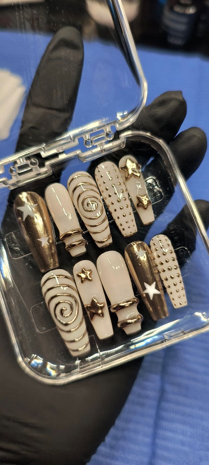 Freestyle| Silver Chrome| Milky white| Bangles| 3D Stars| Gel Press ons