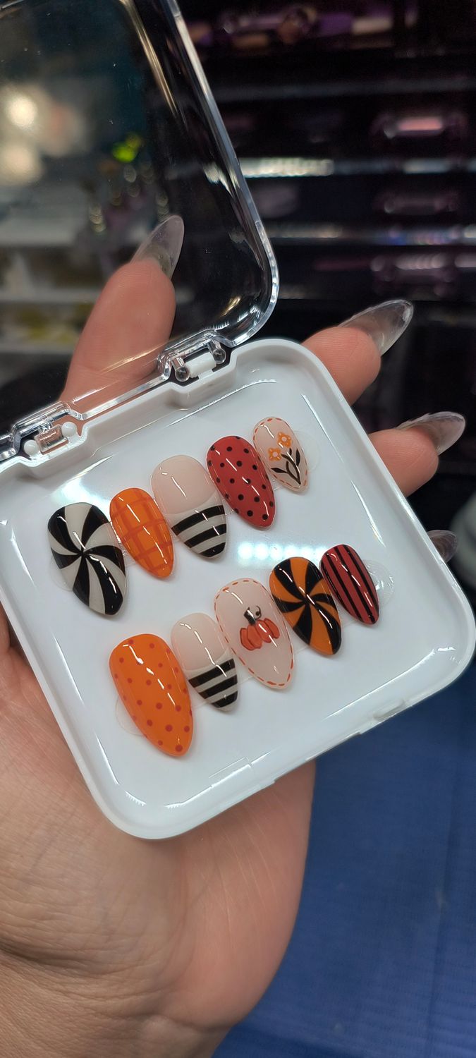 Fun| Festive| Fall| Gel Press ons