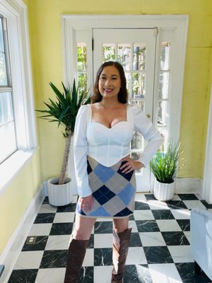 White long sleeve corset top