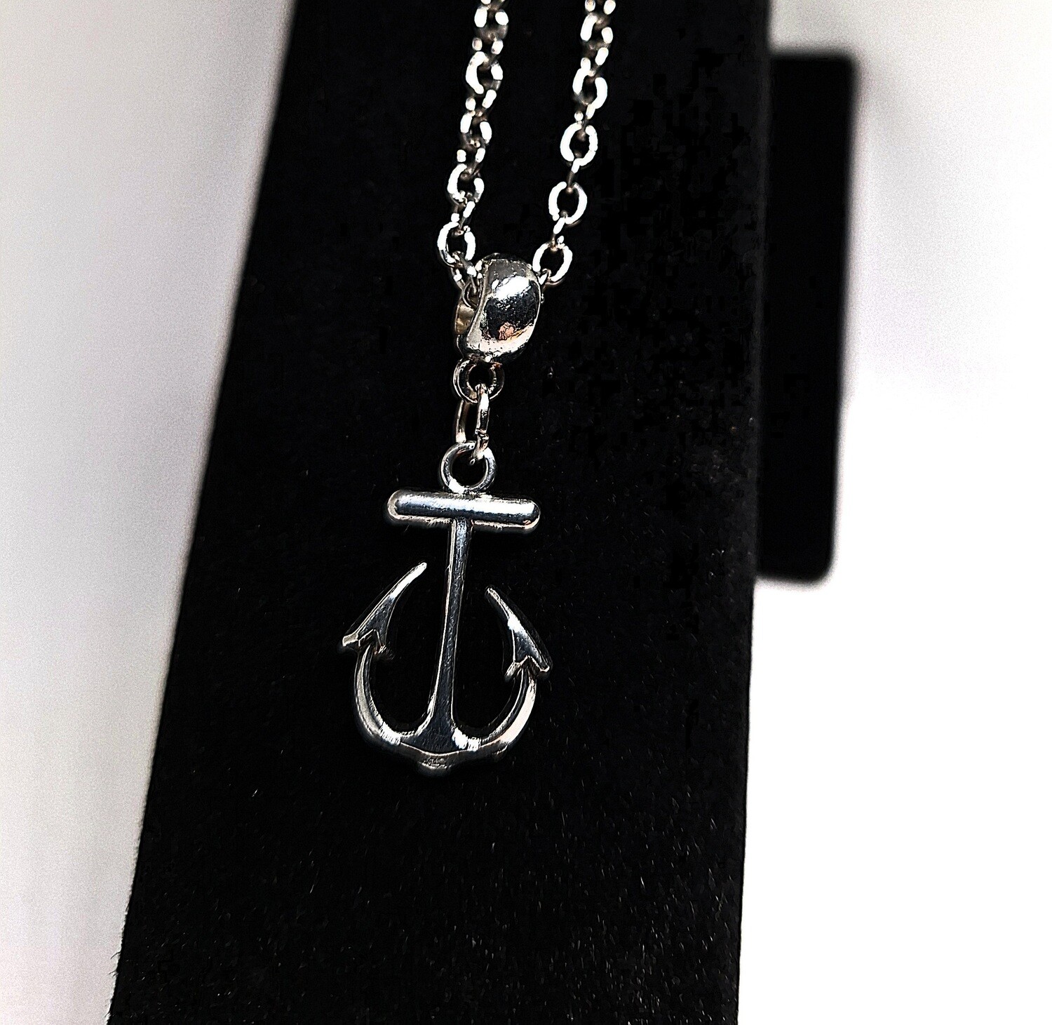 Small Anchor Necklace