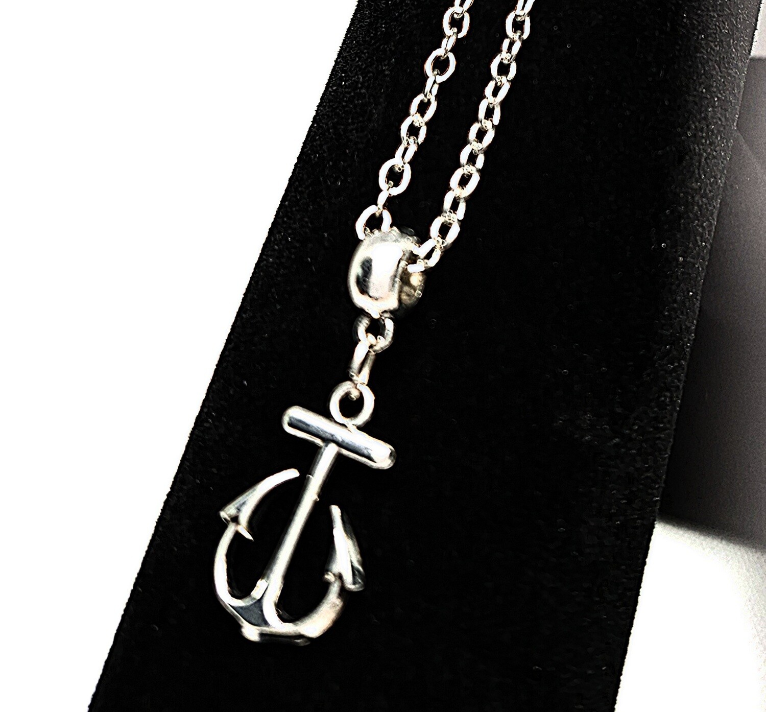 Small Anchor Necklace