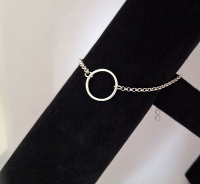 Circle bracelet