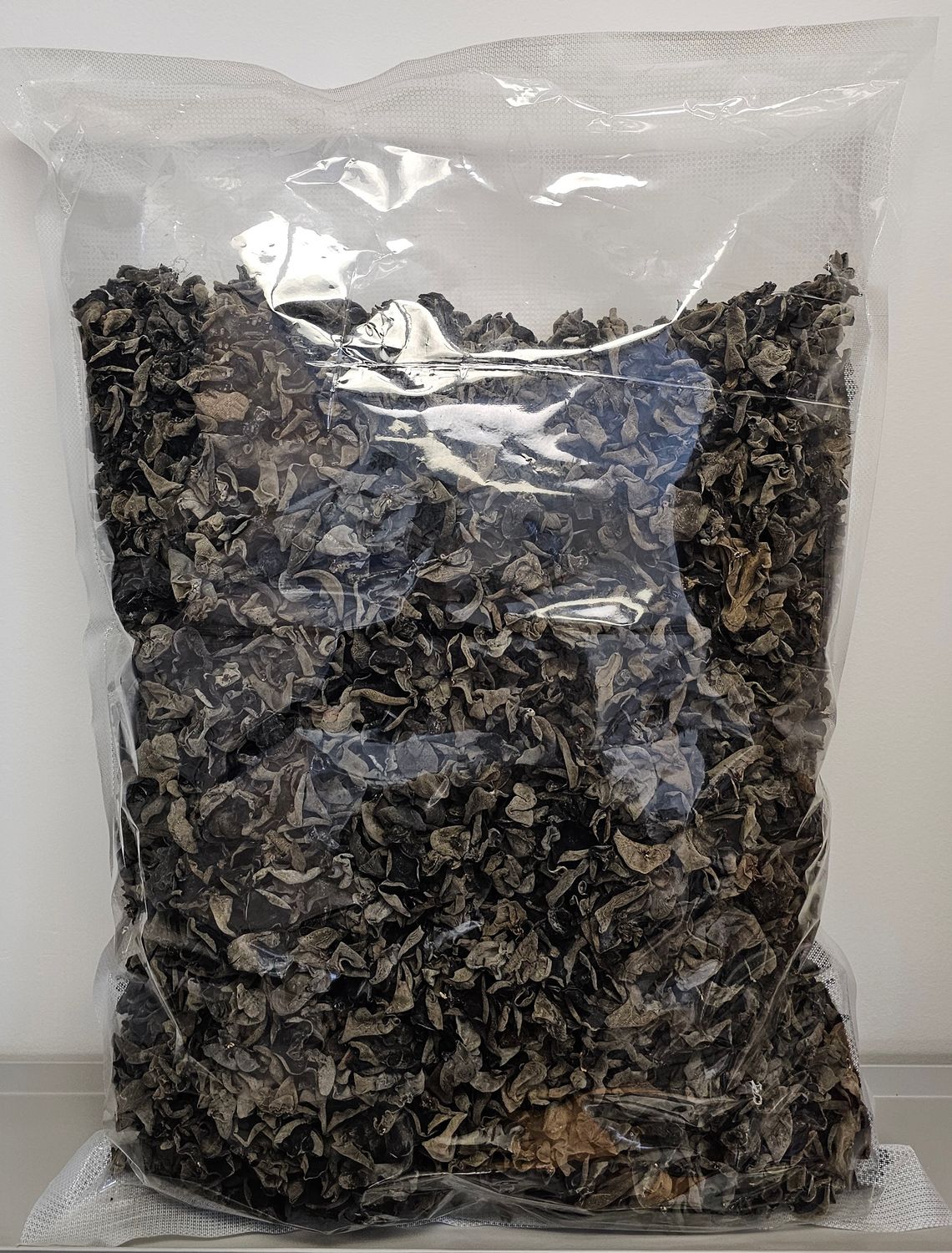 Dried Fungus Strip 木耳絲 (5LB)