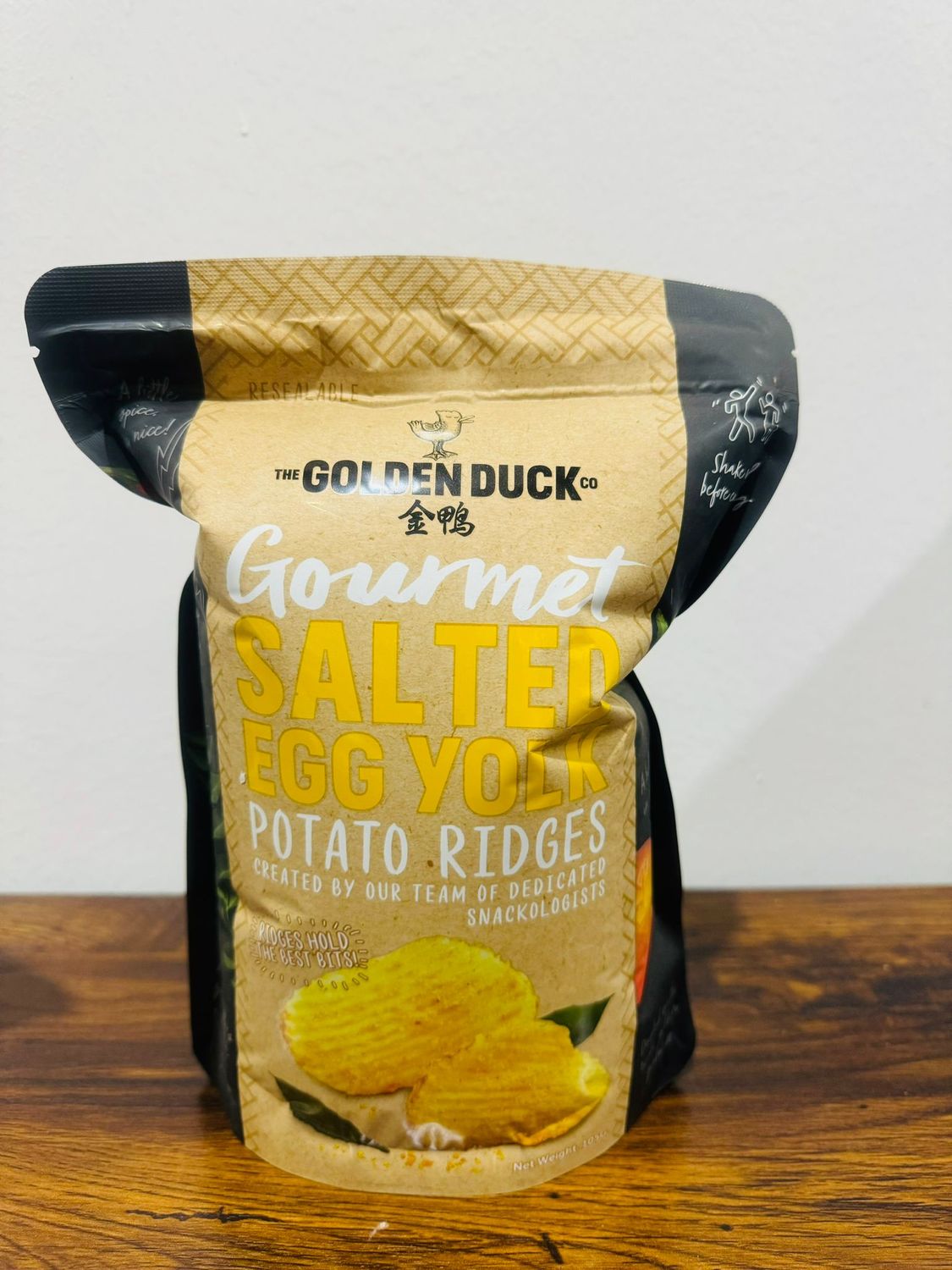 Salted Egg Potato Ridges金鴨鹹蛋黃薯片 (105g)
