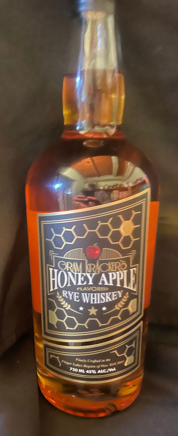 LIQ-750ml Gram Kracker&#39;s Honey Apple Rye Whiskey