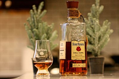 LIQ-750ml Four Roses Bourbon Private Selection OESO 106.8 Proof
