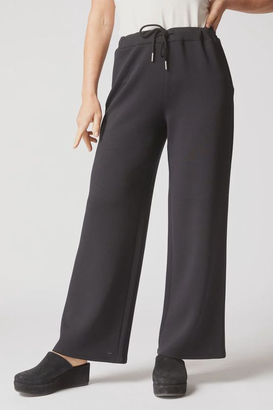 Passport Travel Pant Black