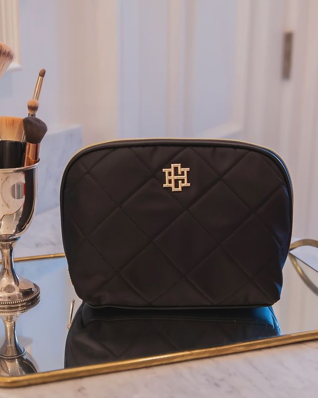 Capri Large Pouch Black Nylan