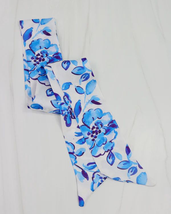 Serafina Scarf White Floral