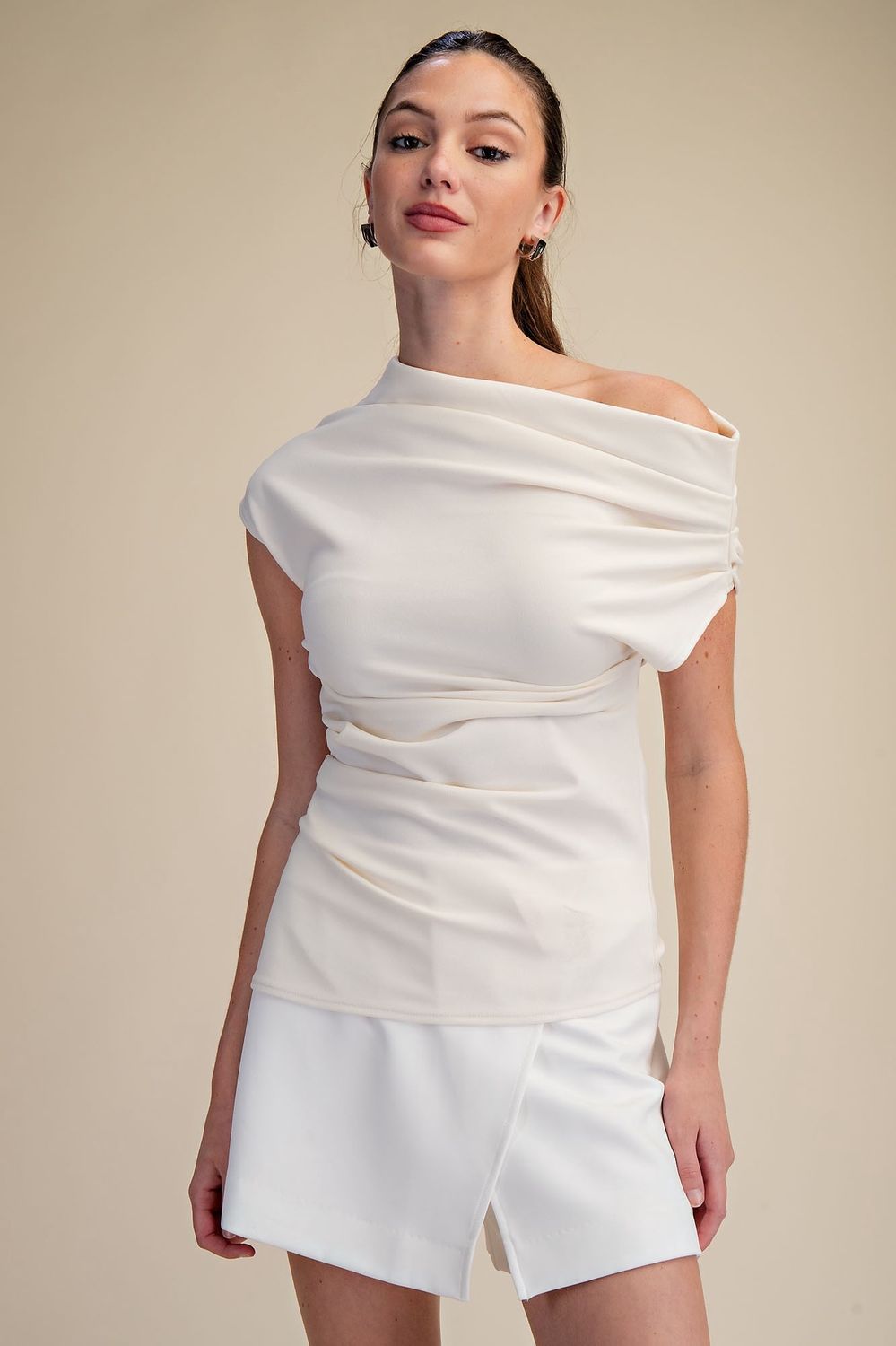 Asymmetric Pleated Top