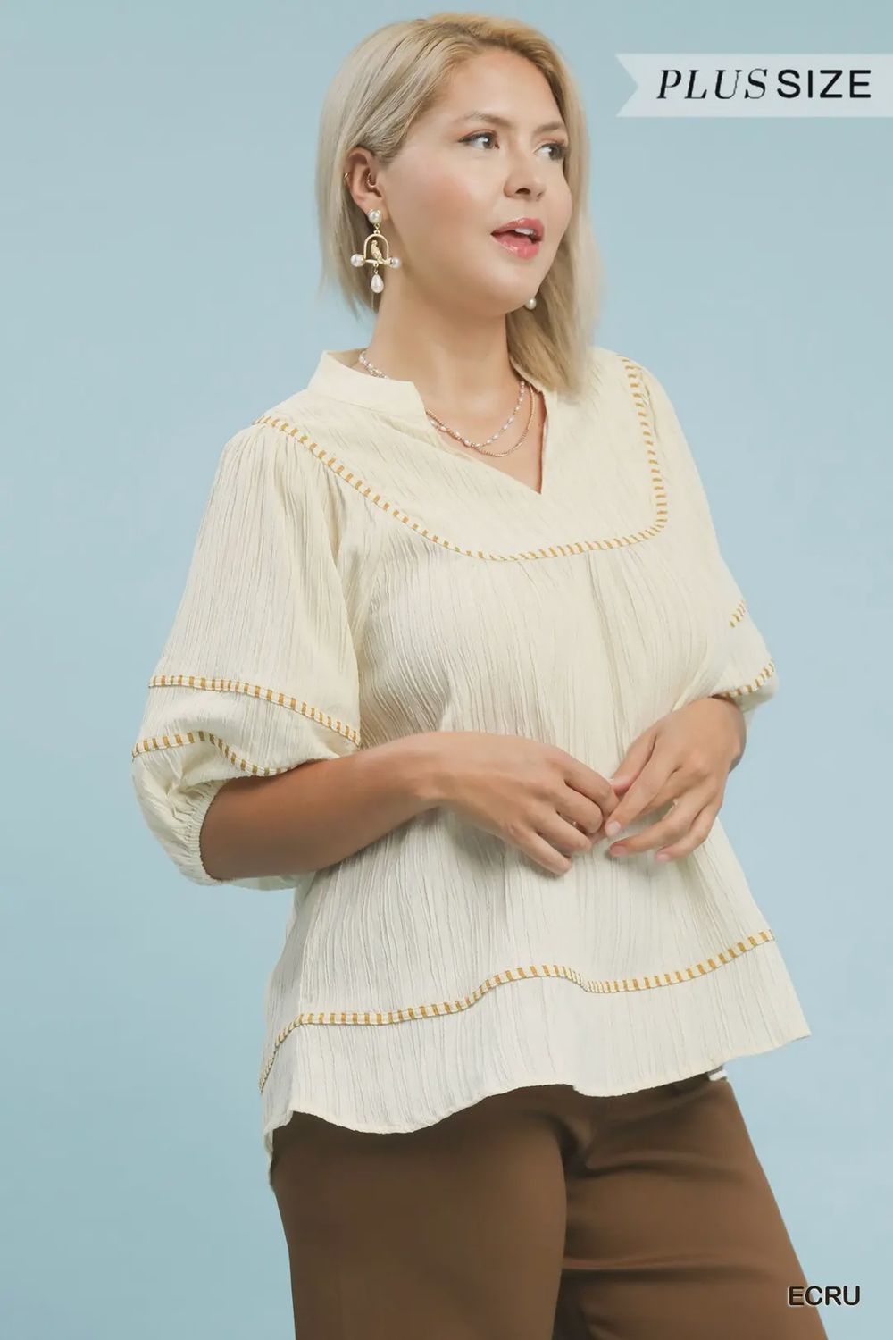 Contrast Trim Top