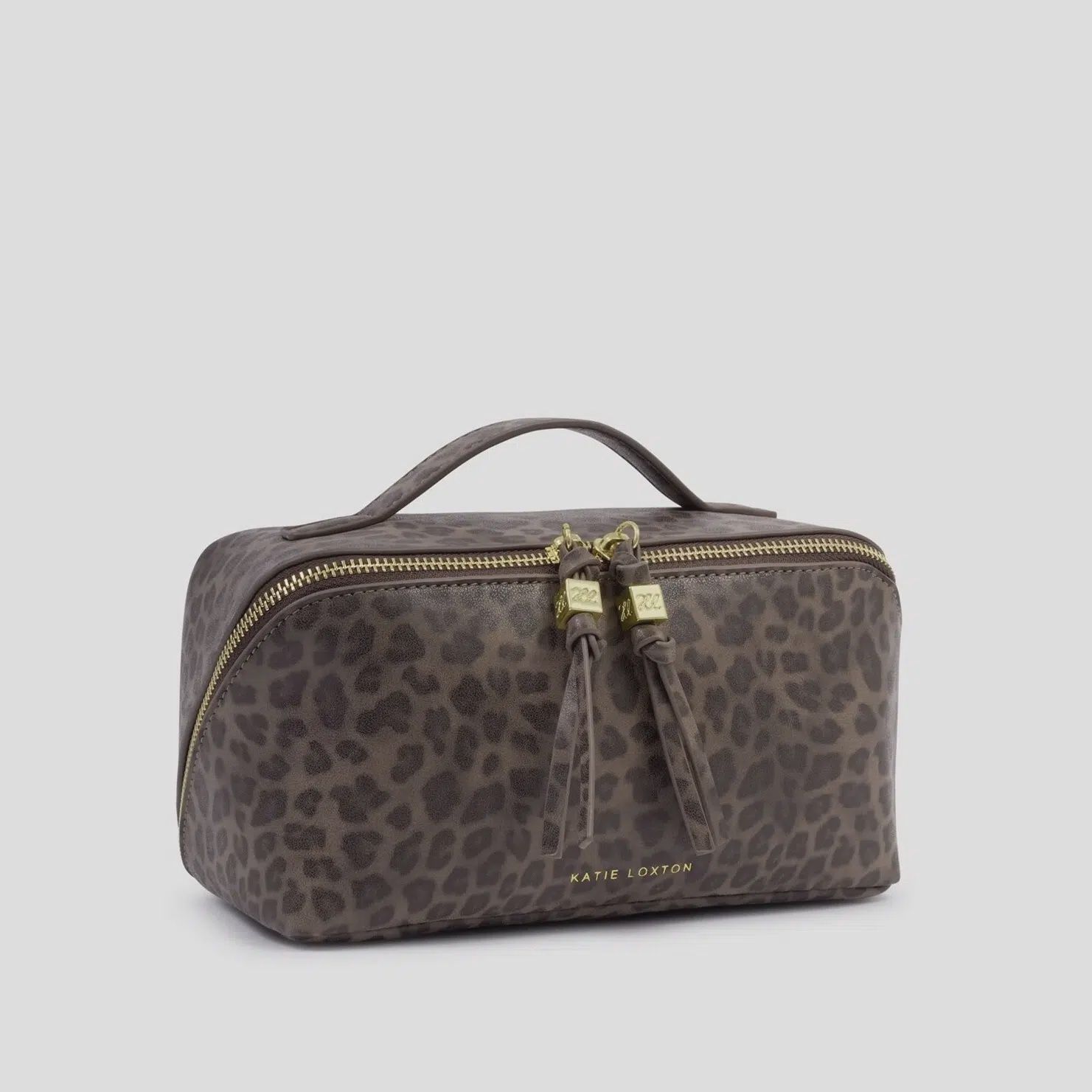 SOHO Medium Makeup Bag - Leopard
