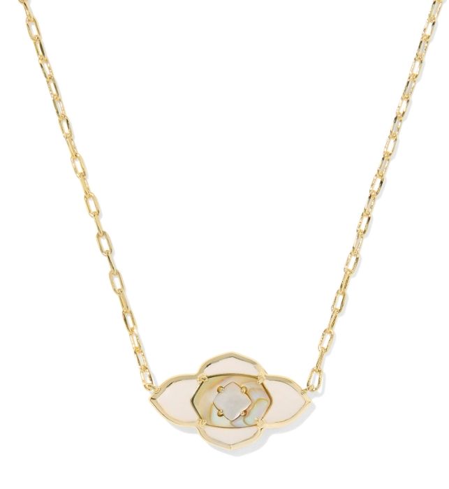 ABBIE MEDALLION SHORT PENDANT NECKLACE GOLD NEUTRAL MIX