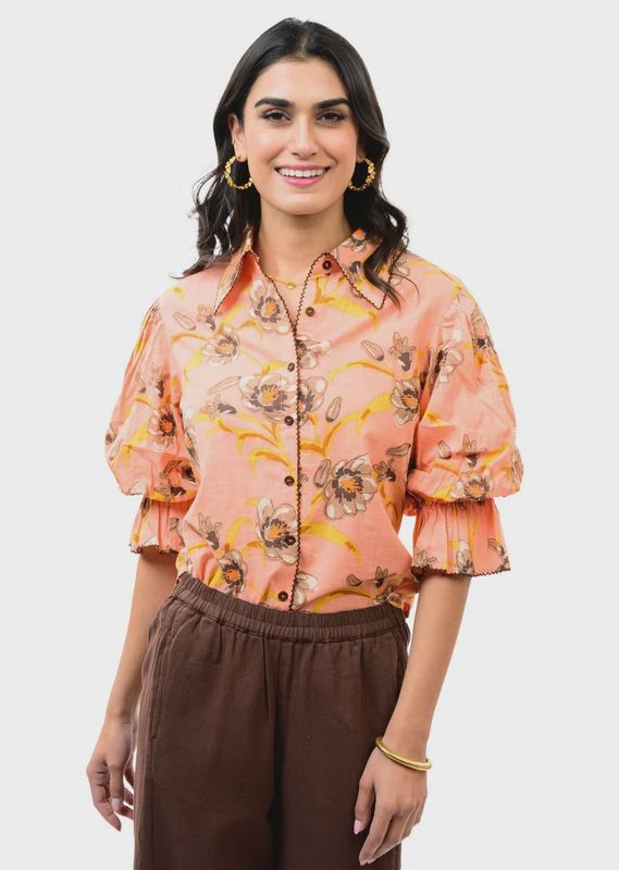 Pointed Collar Proof Sleeve Shirt