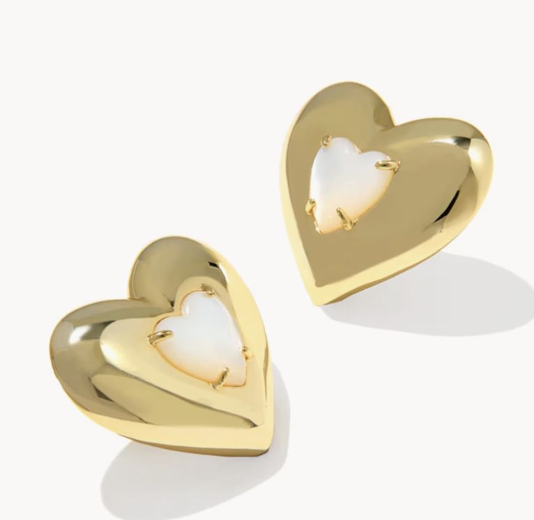 Sasha Heart Gold Stud Earrings