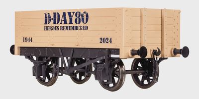 Dapol D-Day 80th Anniversary 5-Plank [7F-052-015] [FREE SHIPPING!]
