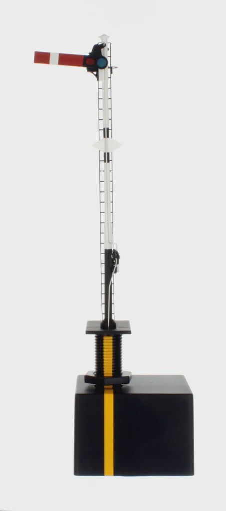 Dapol LMS Home Signal Steel-arm Single Post [7L-002-002]