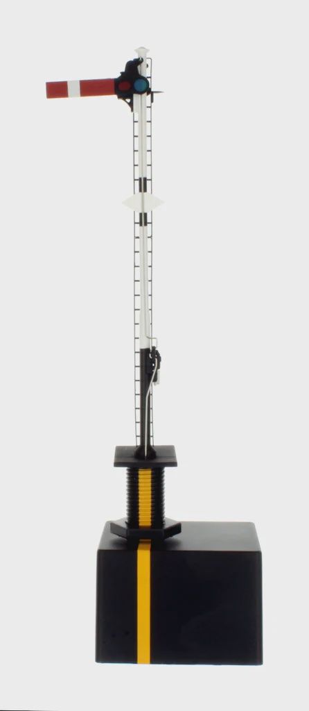 Dapol LMS Home Wooden-arm Single Post [7L-002-001]