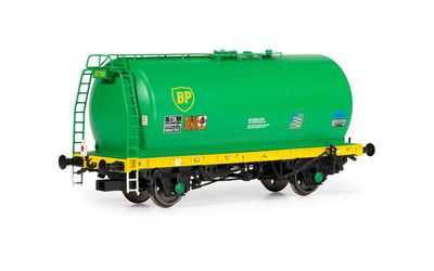 Hornby R60209 BR, TTA Tanker Wagon, BP 67765 - Era 8 [25% Off!*]